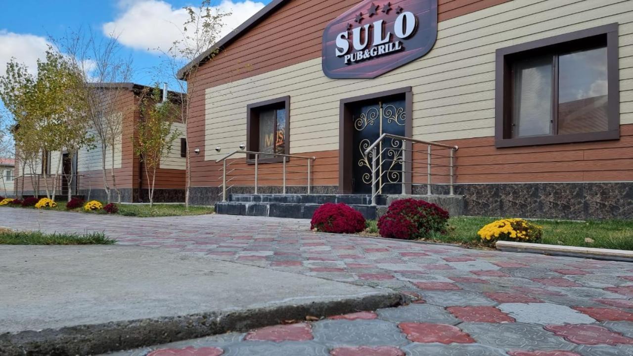 Sulo Atyrau Hotel Bagian luar foto