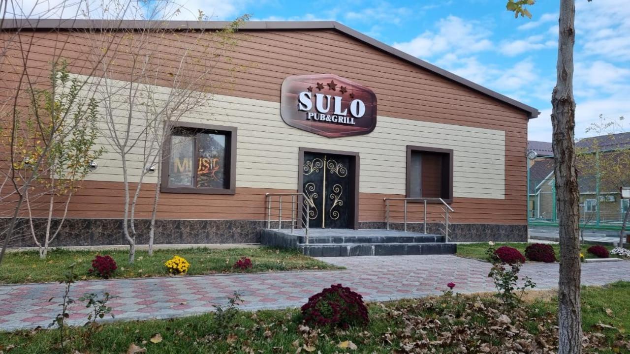 Sulo Atyrau Hotel Bagian luar foto